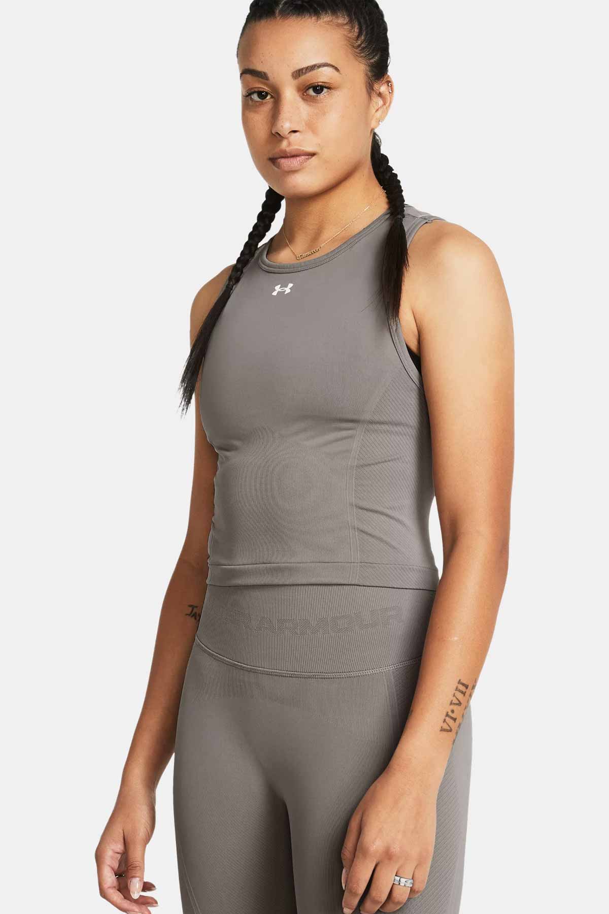 Under Armour טופ אימונים בצבע אבן לנשים