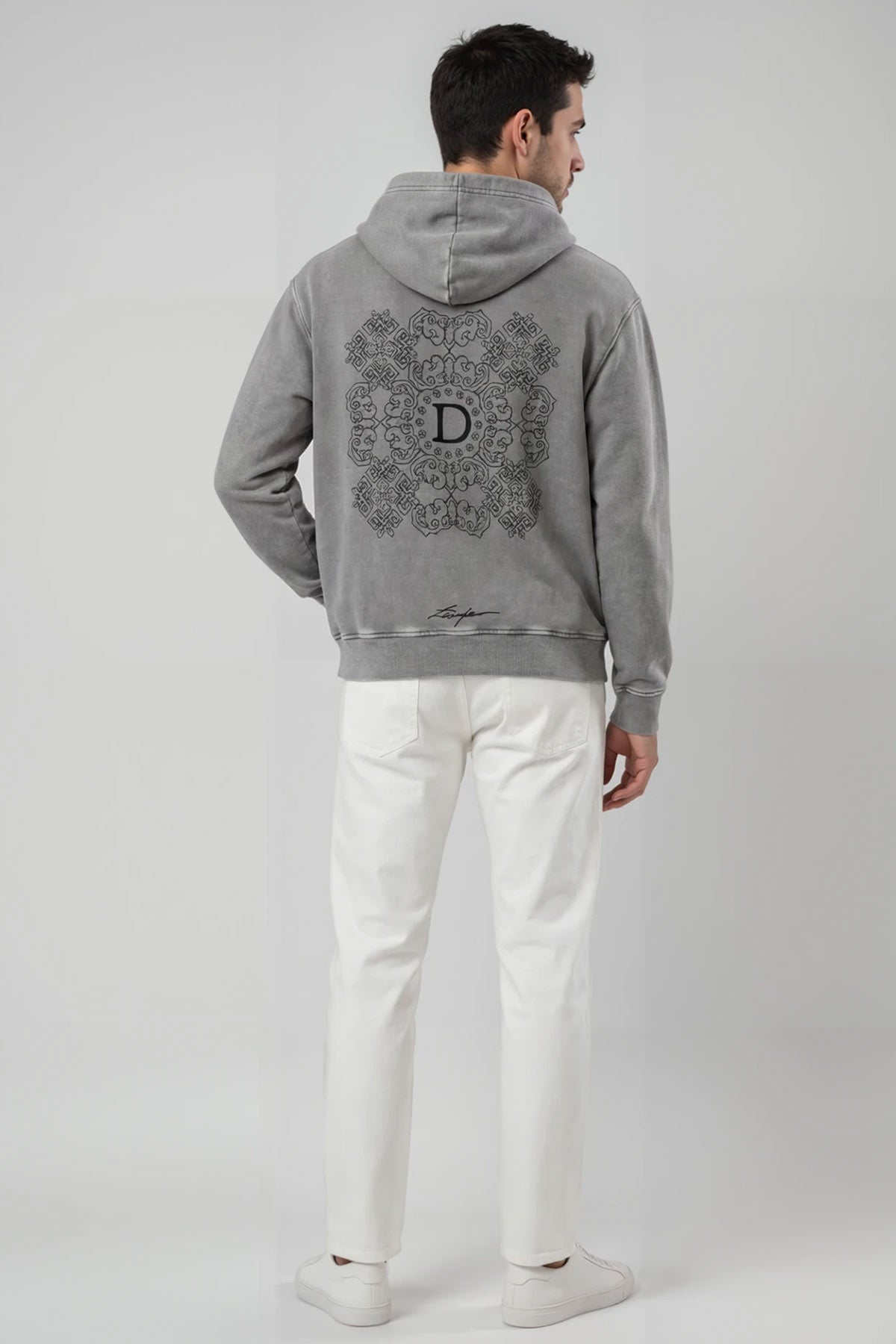 קפוצ׳ון אוברסייז דאן