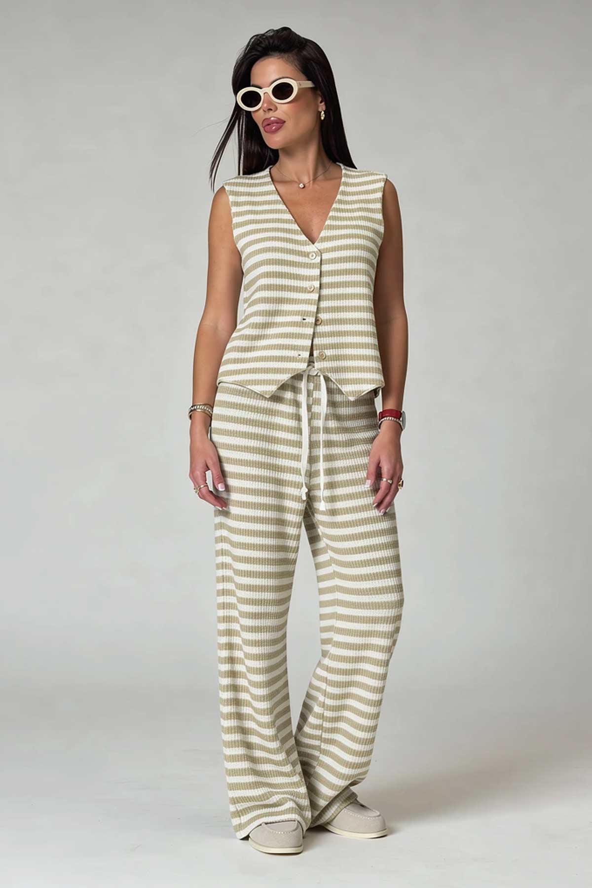 #צבע_חום בהיר