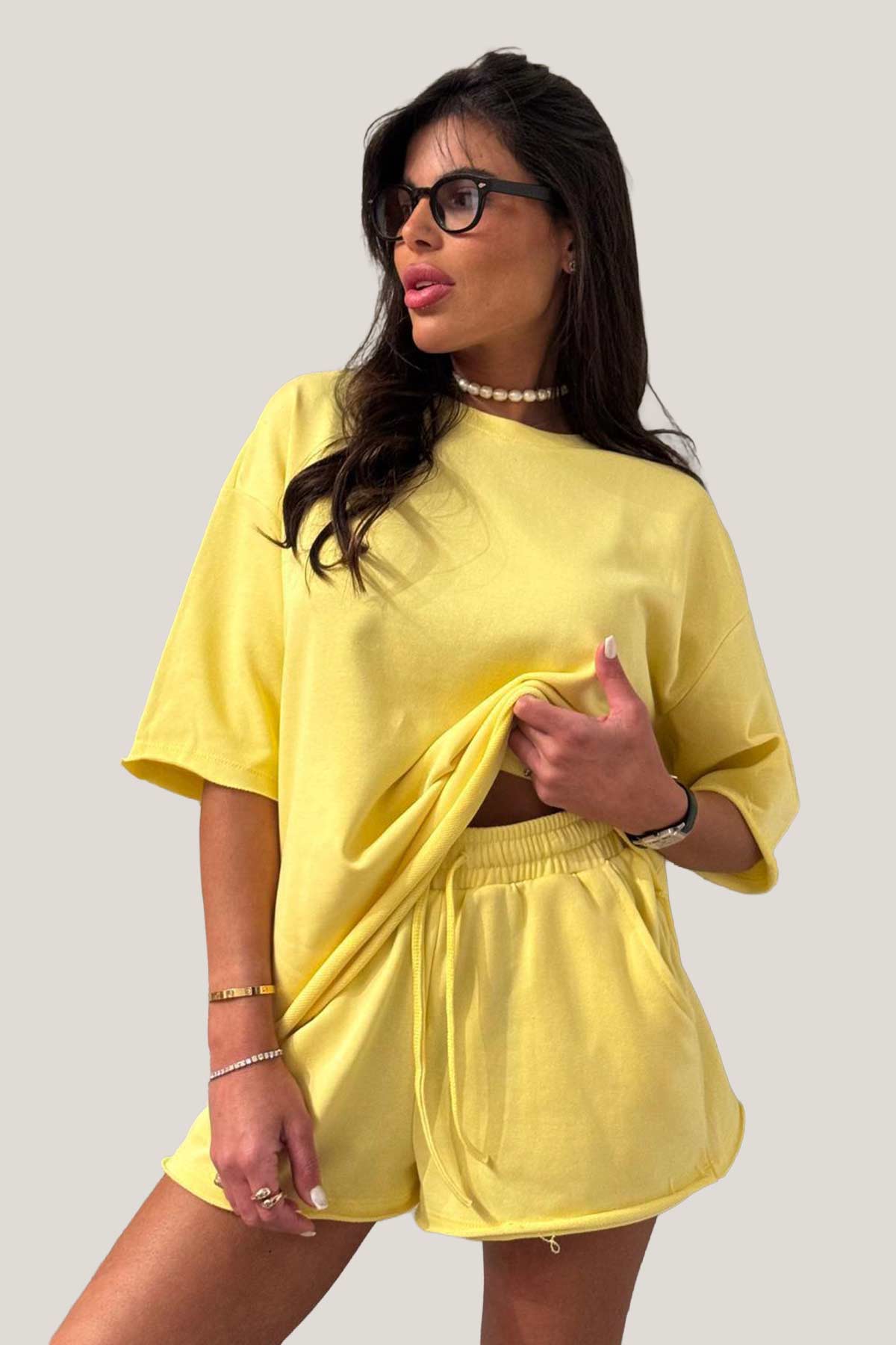 #צבע_צהוב בהיר