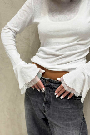 חולצת פעמון תחרה נוגה