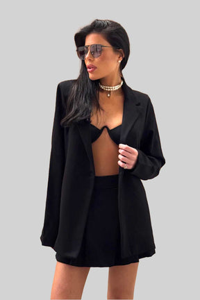 חליפת חצאית אוברסי