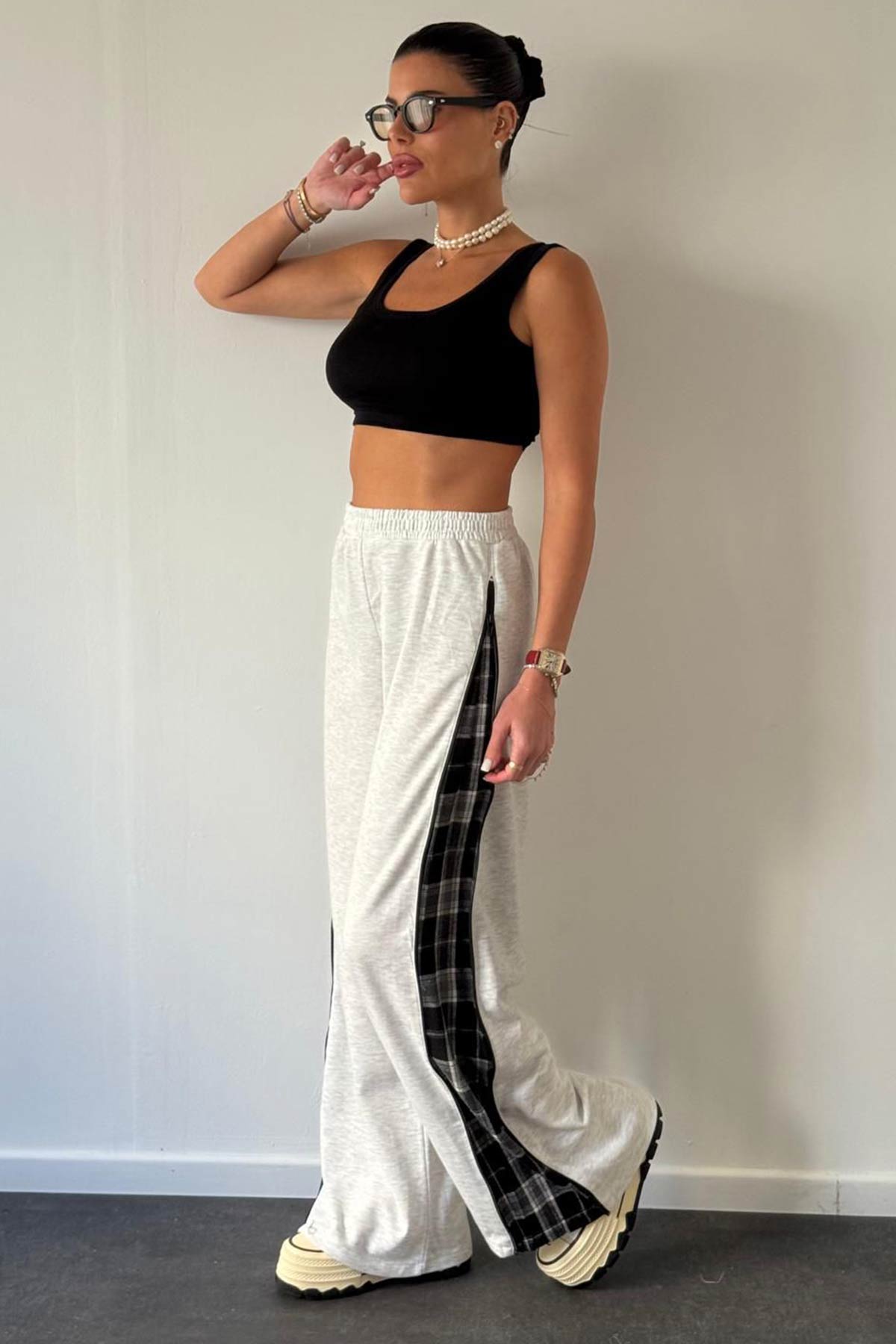 #צבע_אפור בהיר