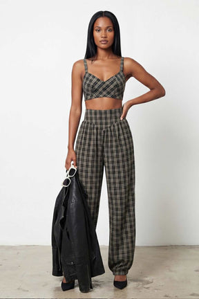 חליפת דוניאס