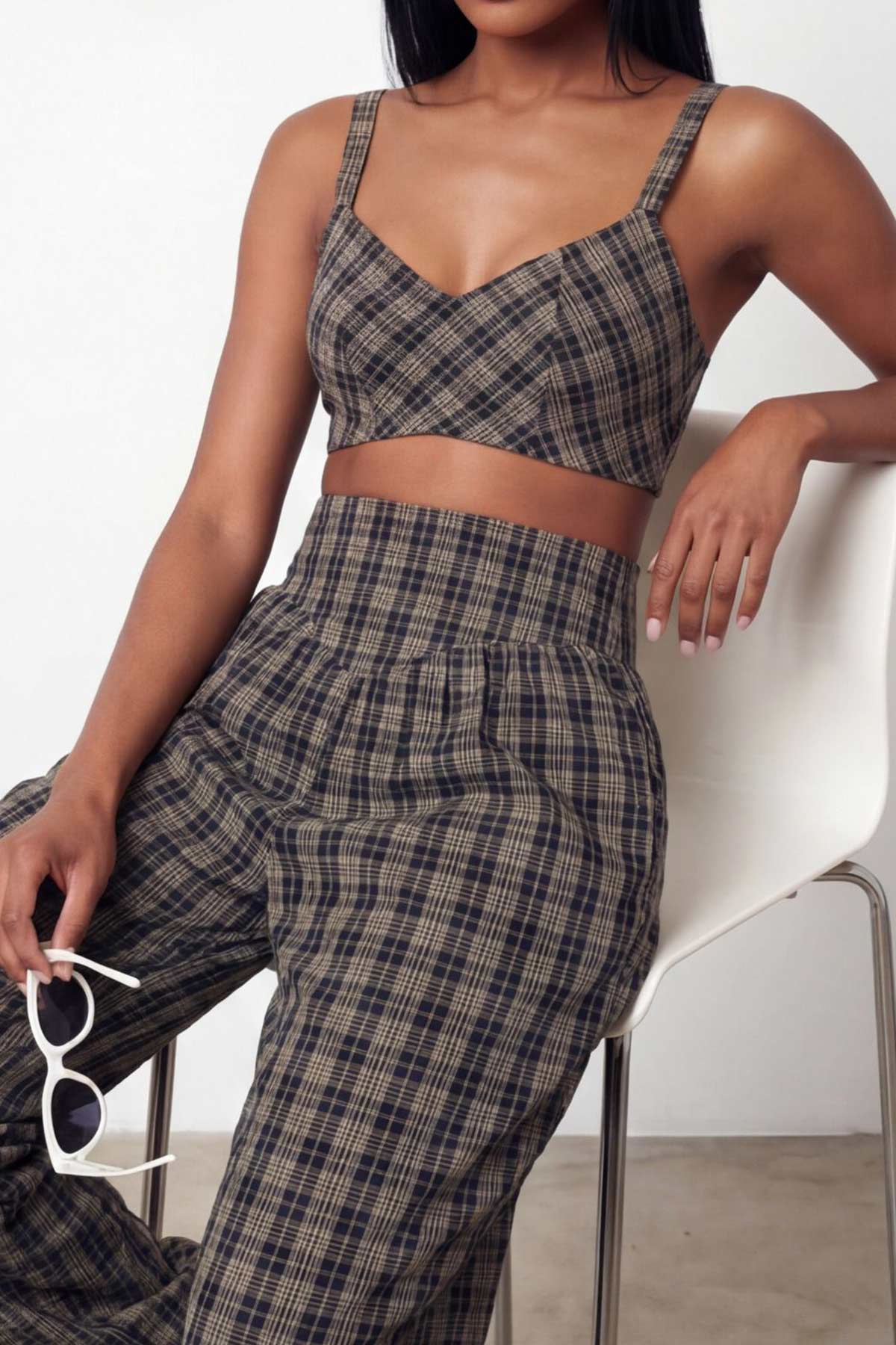 חליפת דוניאס