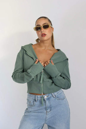 ג'קט קפוצ'ון כפפה סימי