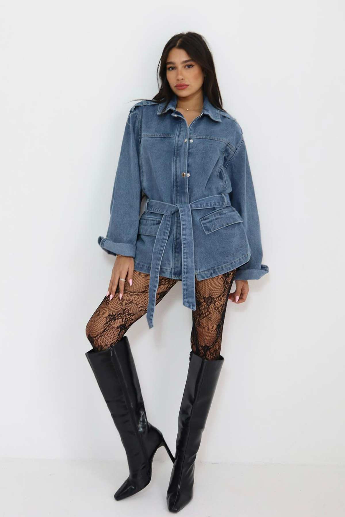 ג'קט ג'ינס טיץ'