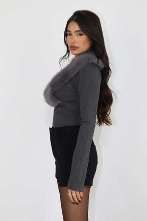 חולצת צווארון ג׳ני