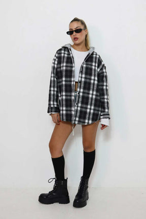 ג׳קט משבצות בניאס