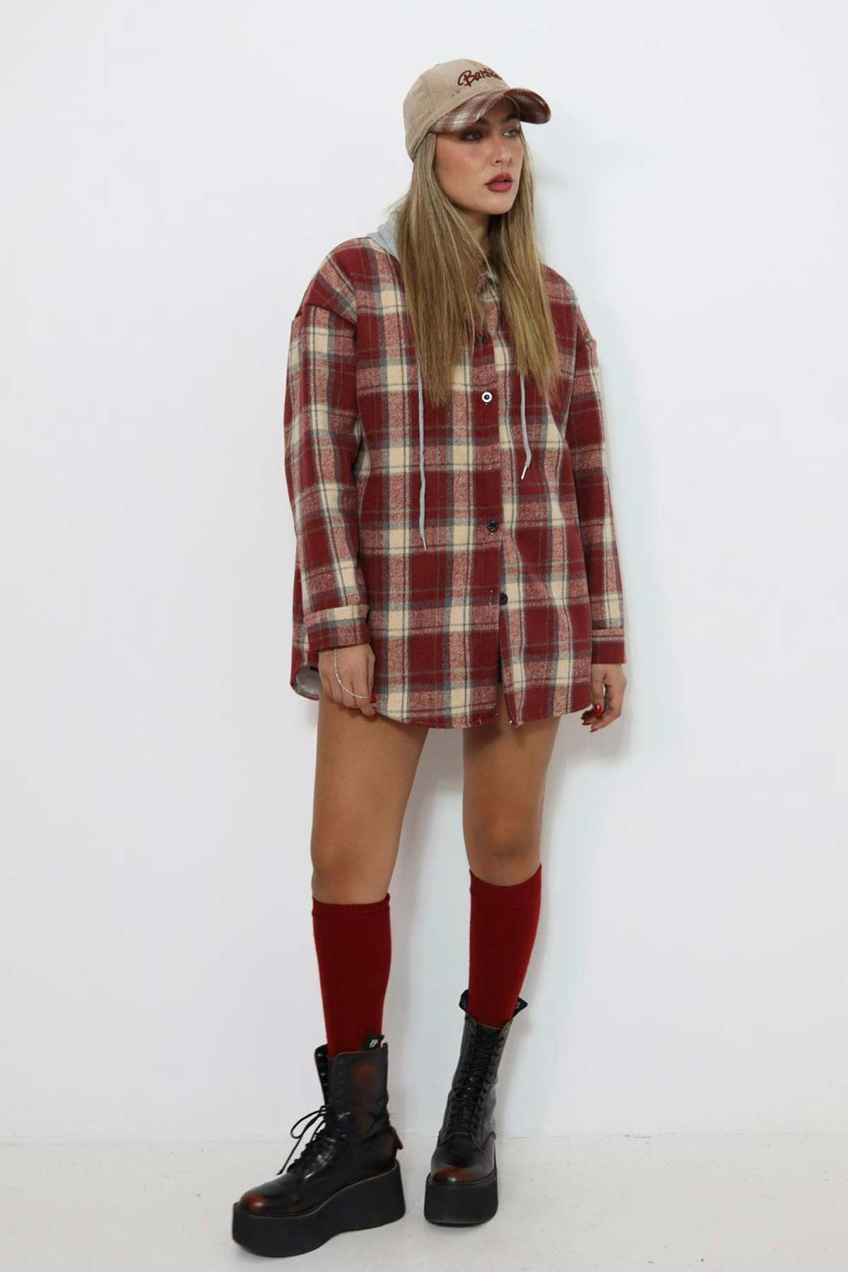 ג׳קט משבצות בניאס