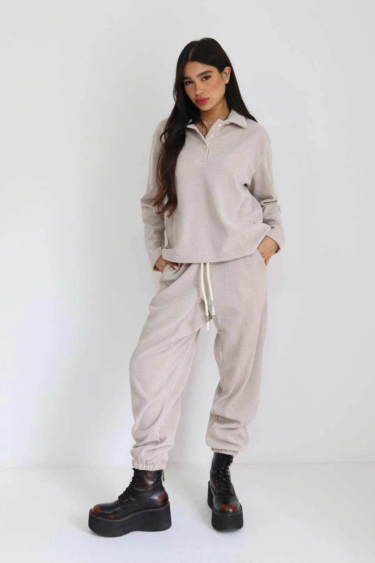 חליפת קורדרוי סטרלינג