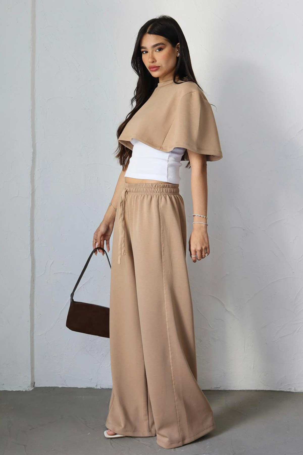 #צבע_חום בהיר