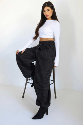 מכנסיים מנומרים טיילור