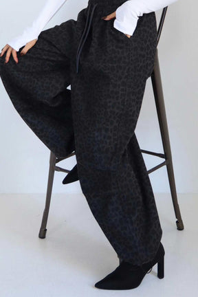 מכנסיים מנומרים טיילור