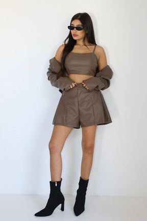 חליפת עור 3 חלקים אודרי