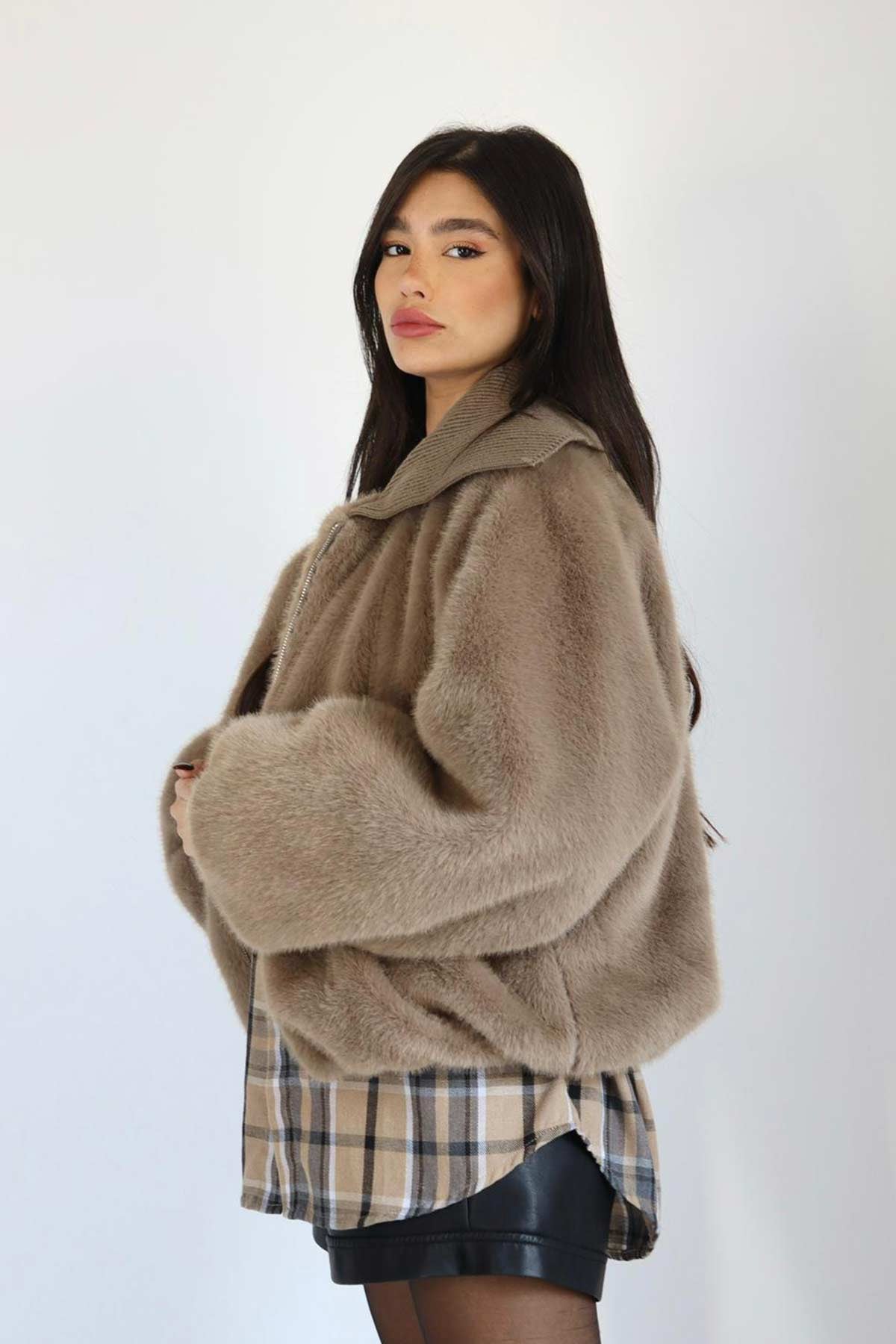 מעיל פרווה ג׳ניה