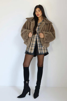 מעיל פרווה ג׳ניה