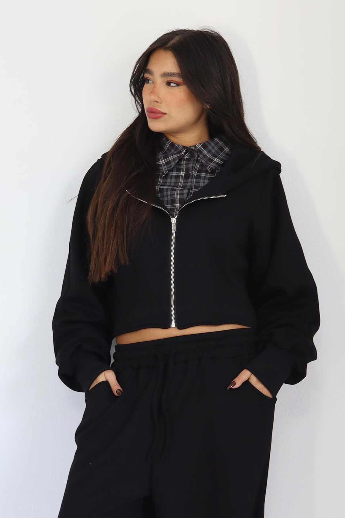 חליפת קרופ אולה