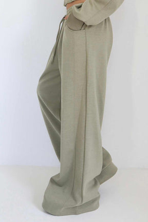 חליפת קרופ אולה