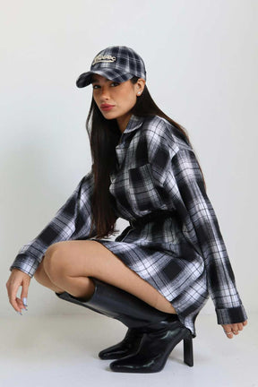 חולצת משבצות מכופתרת לארה