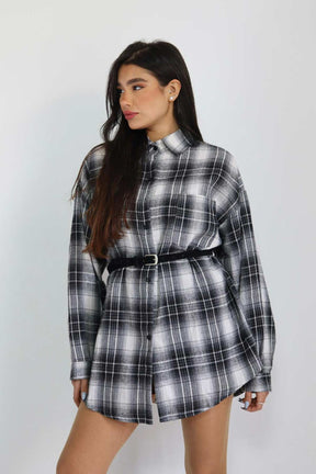 חולצת משבצות מכופתרת לארה