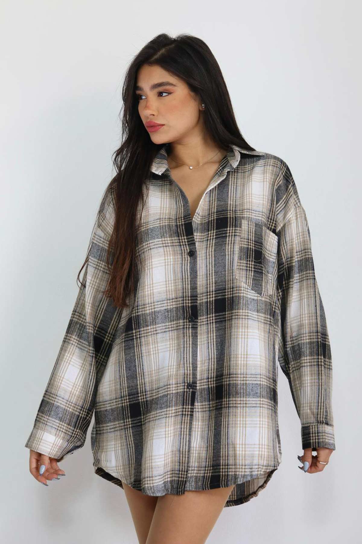 חולצת משבצות מכופתרת לארה