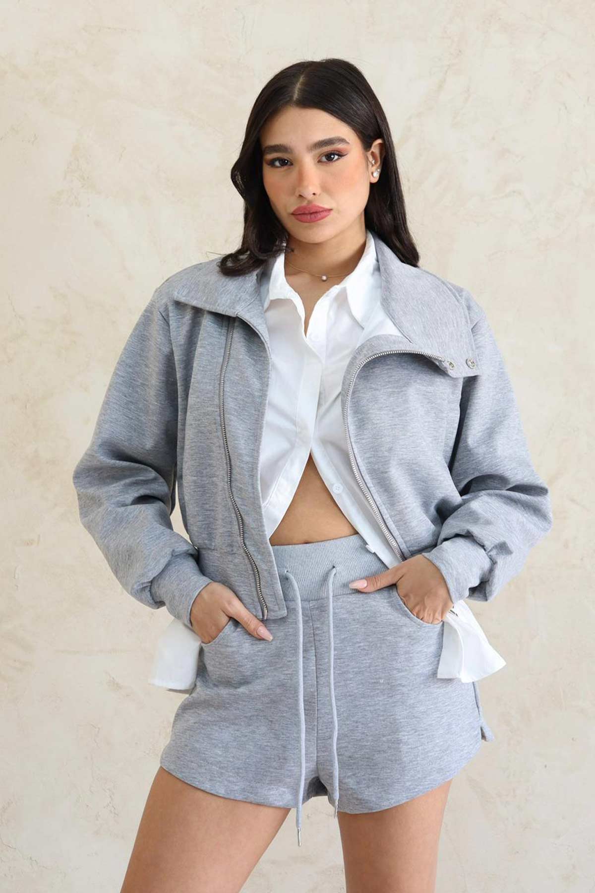 #צבע_אפור בהיר