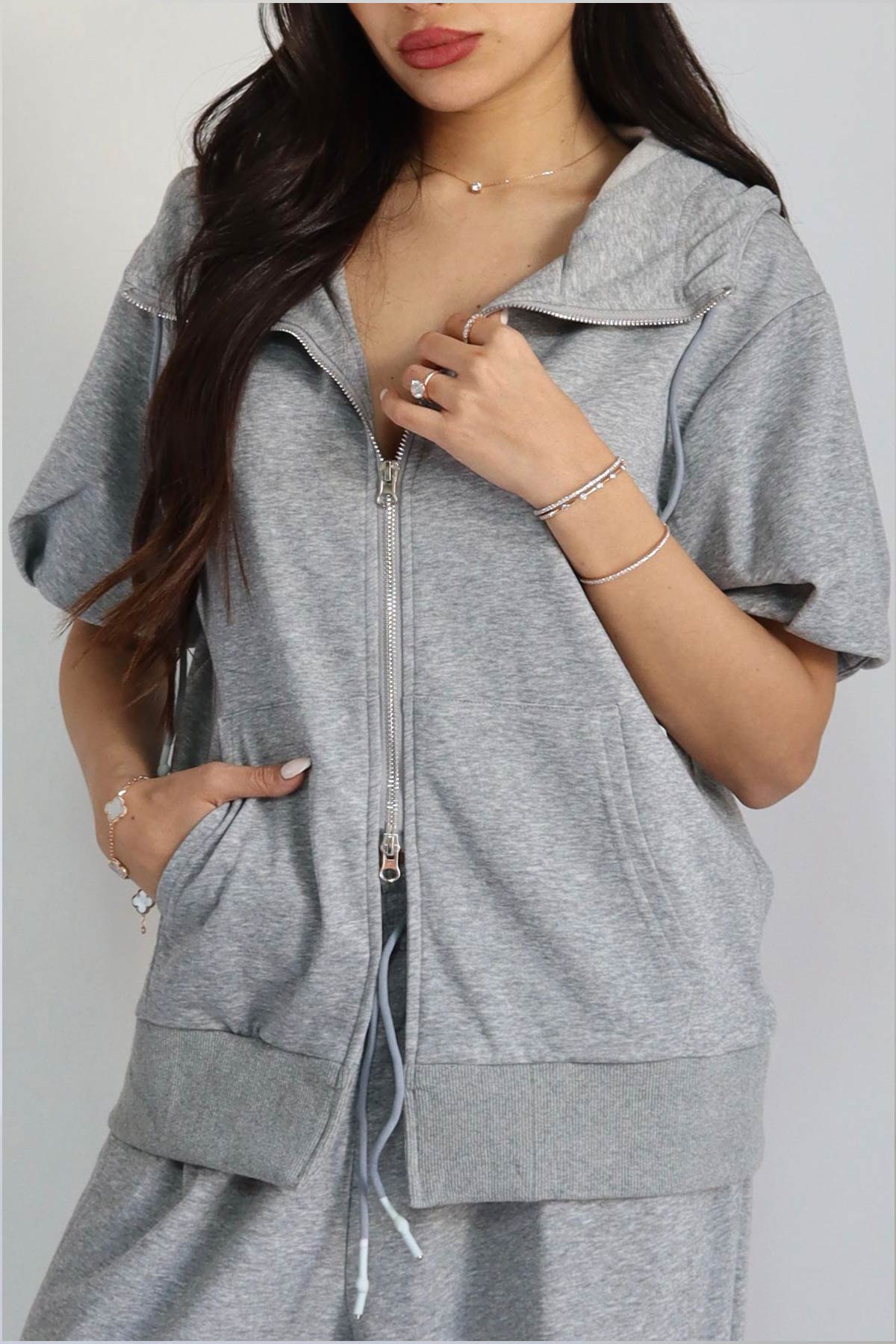 #צבע_אפור בהיר