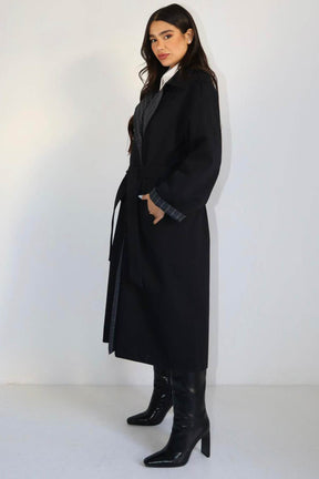 ג׳קט טרנץ׳ ג׳יל