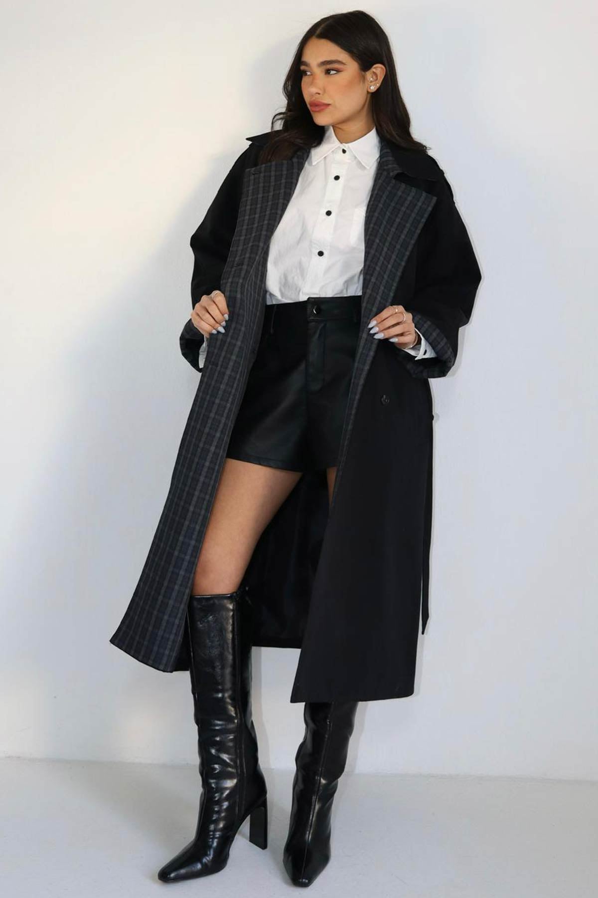 ג׳קט טרנץ׳ ג׳יל