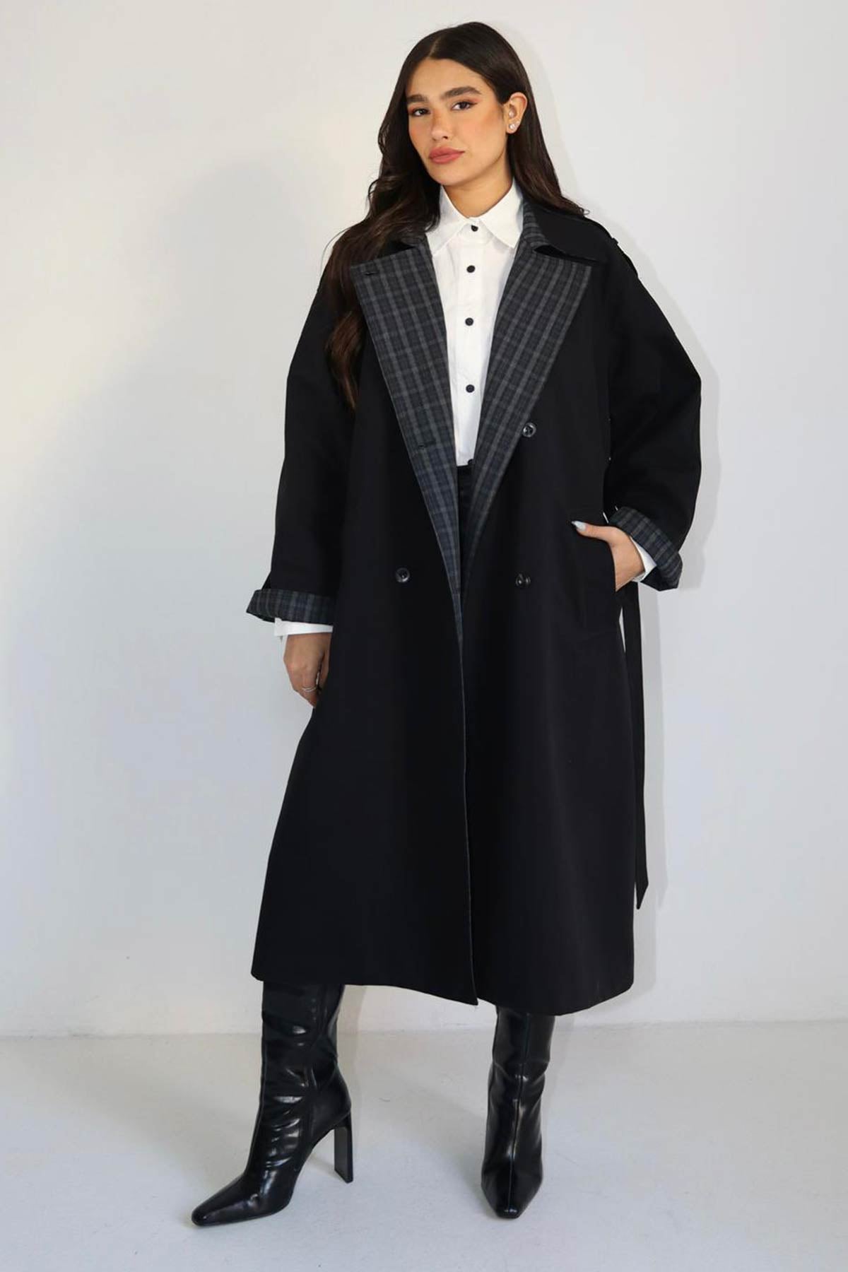 ג׳קט טרנץ׳ ג׳יל