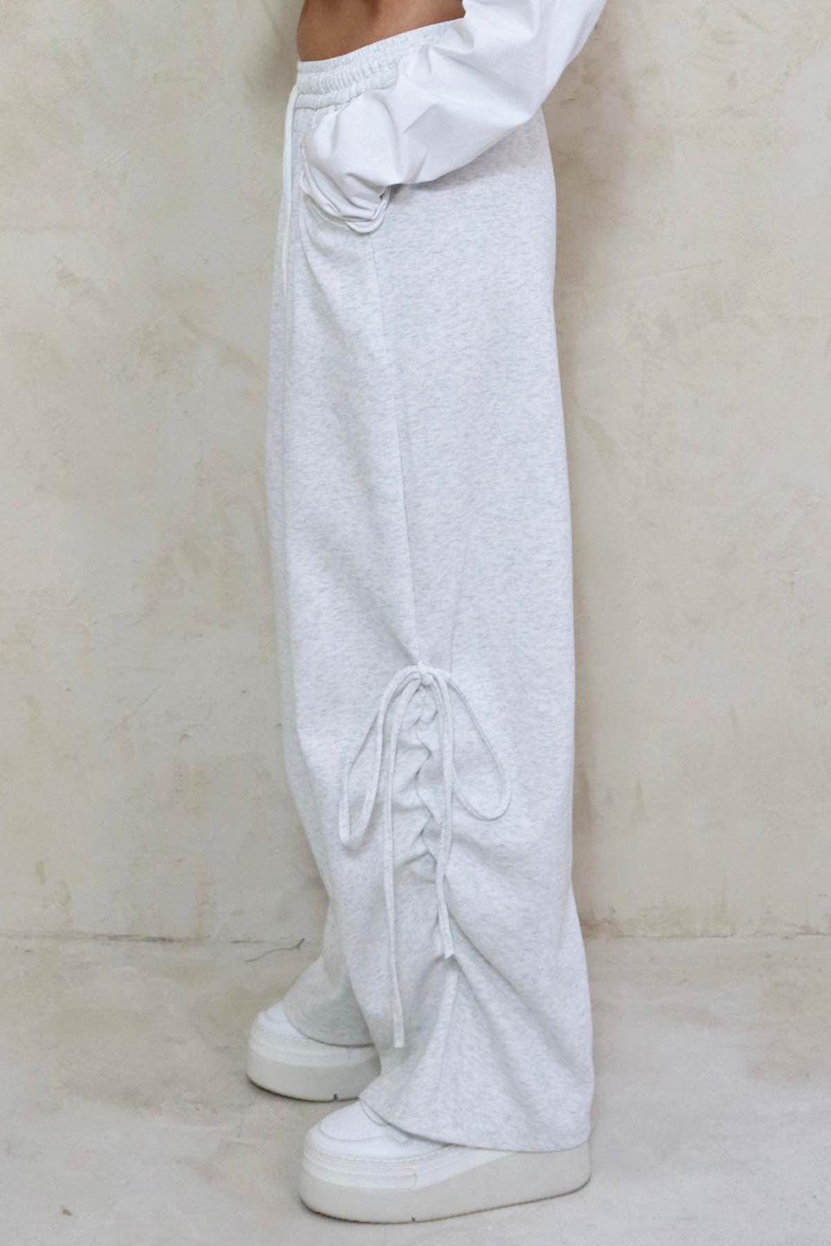 #צבע_אפור בהיר