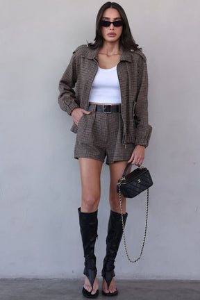 חליפת אנטונלה
