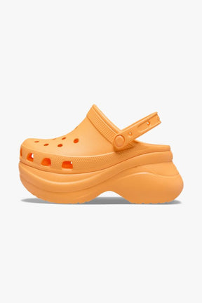 כפכפי פלטפורמה קרוקס Classic Bae Clog בצבע כתום לנשים