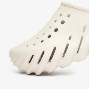 נעלי קרוקס אקו בצבע אבן לגברים-Crocs-38-39-נאקו