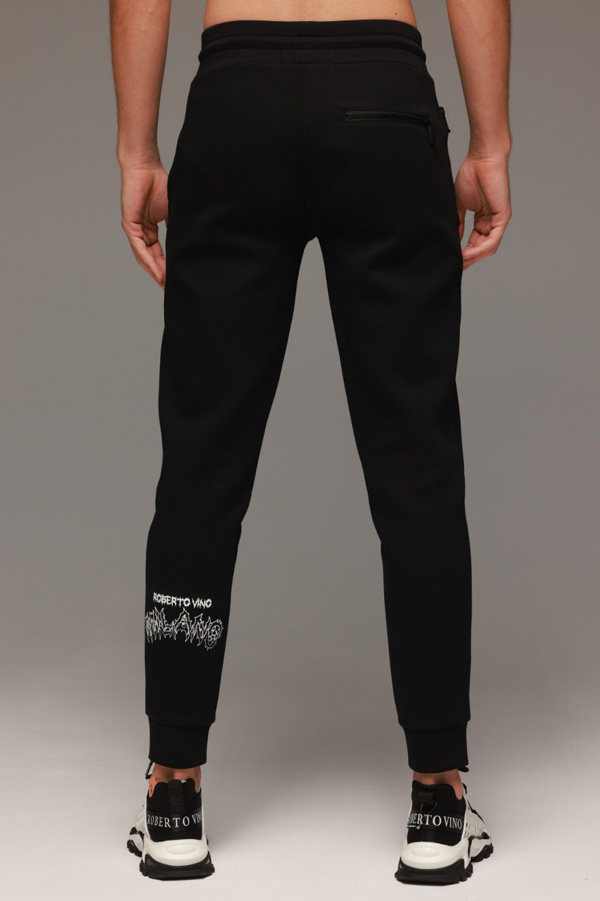 Roberto Vino חליפת Thunder