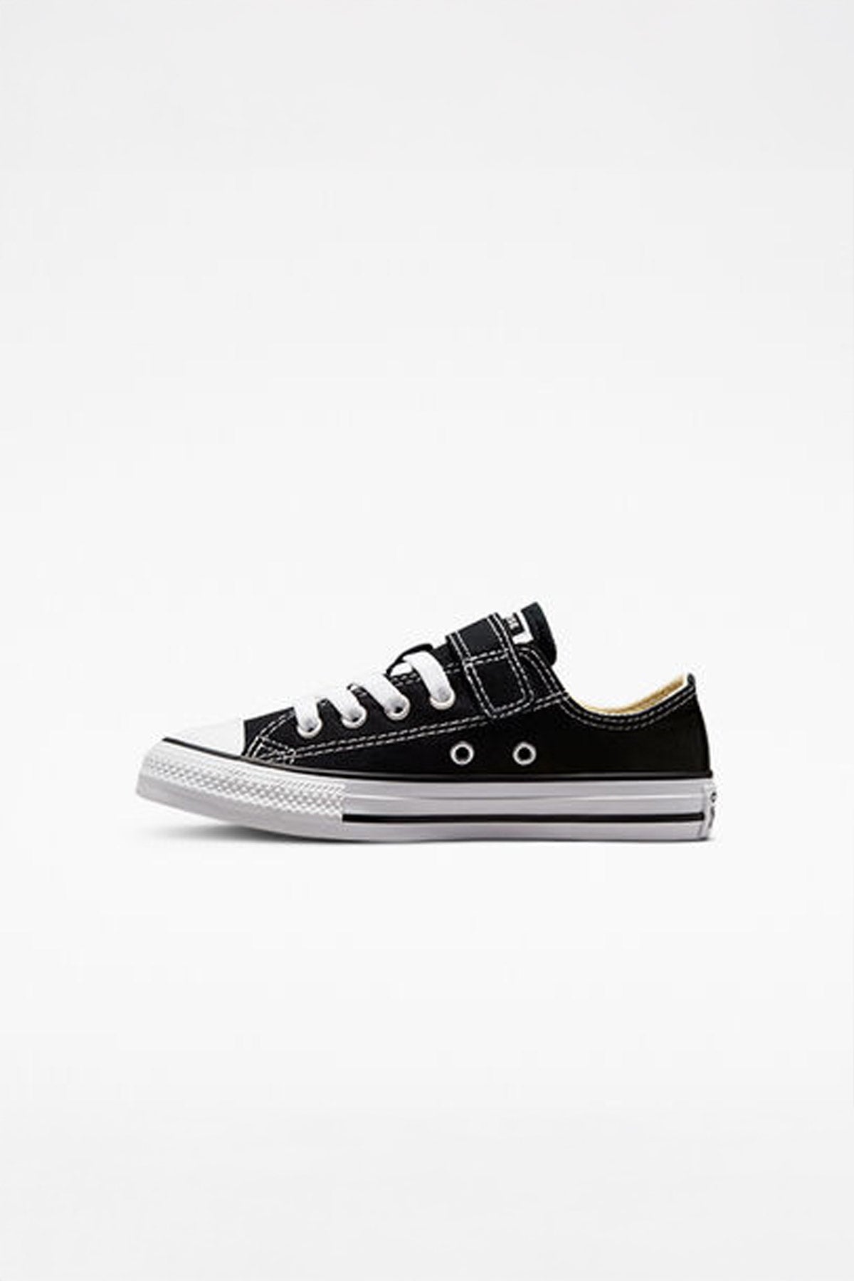 Converse All star נעלי סניקרס אולסטאר סקוץ' 1V נמוכות בצבע שחור לילדים