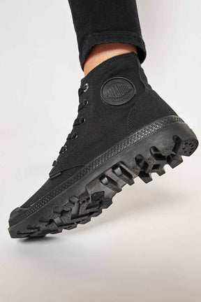 מגפוני Palladium Mono Chrome בצבע שחור יוניסקס