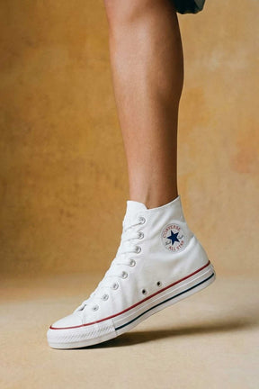 Converse All star אולסטאר סניקרס גבוהות בצבע לבן נשים וגברים