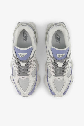 New Balance נעלי סניקרס 9060 בצבע אפור-סגול לגברים