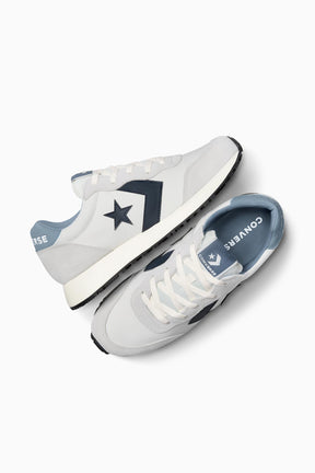 Converse All star סניקרס אולסטאר נמוכות Omega Trainer בצבע לבן לגברים