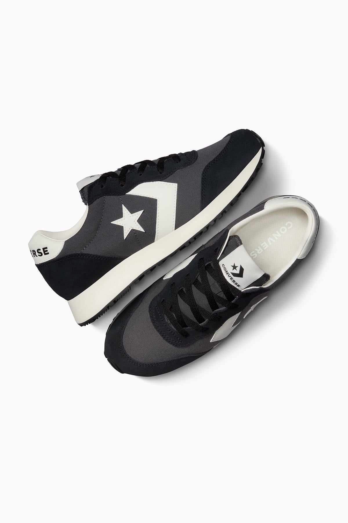 Converse All star סניקרס אולסטאר נמוכות Omega Trainer בצבע שחור לגברים