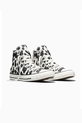 Converse Allstar נעלי סניקרס אולסטאר גבוהות בצבע שחור-לבן לנשים