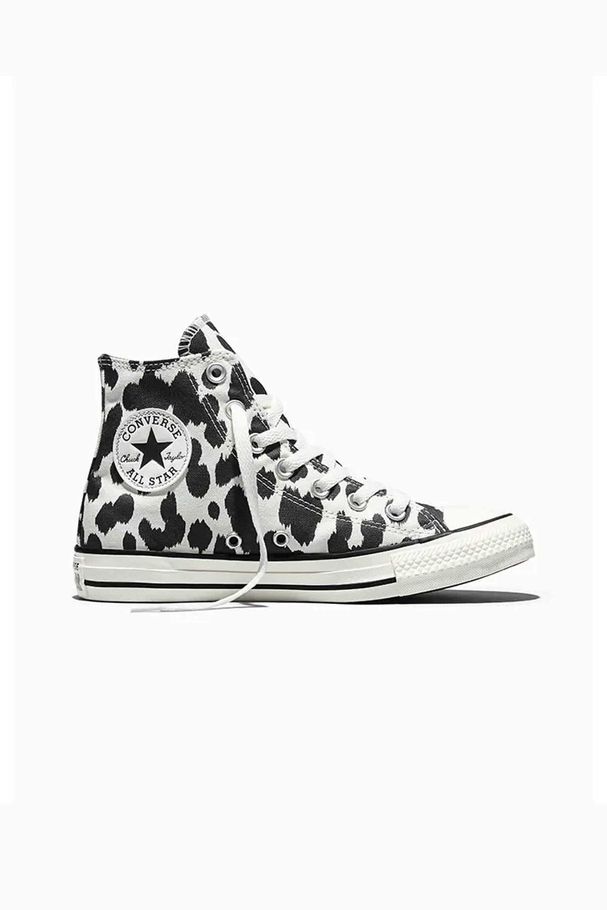 Converse Allstar נעלי סניקרס אולסטאר גבוהות בצבע שחור-לבן לנשים