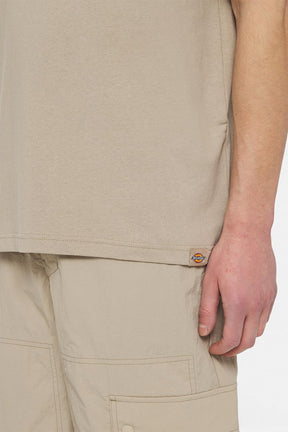 דיקיז חולצת טי קצרה Herndon בצבע חום לגבר-Dickies-XS-נאקו