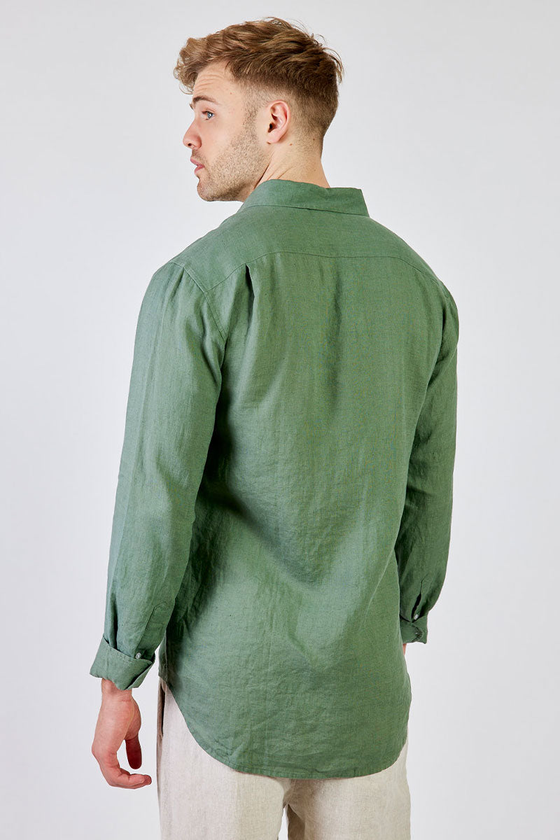 פפה ג'ינס חולצת פשתן מכופתרת DAN בצבע חאקי לגברים