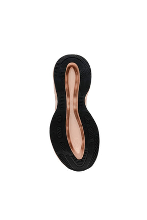 סטיב מאדן נעלי סניקרס Surge בצבע גוף לנשים-Steve Madden-36-נאקו