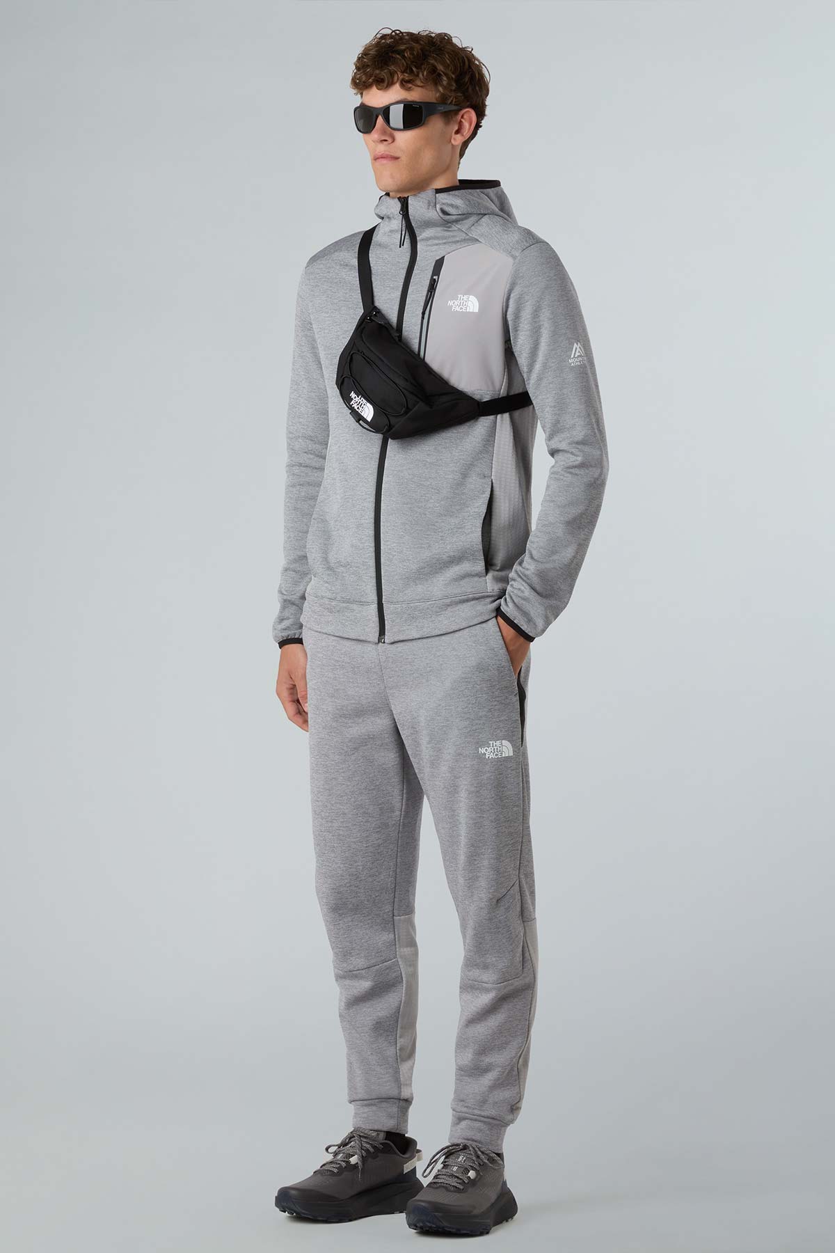 מכנסיים ארוכים North Face MA Fleece Pants לגברים