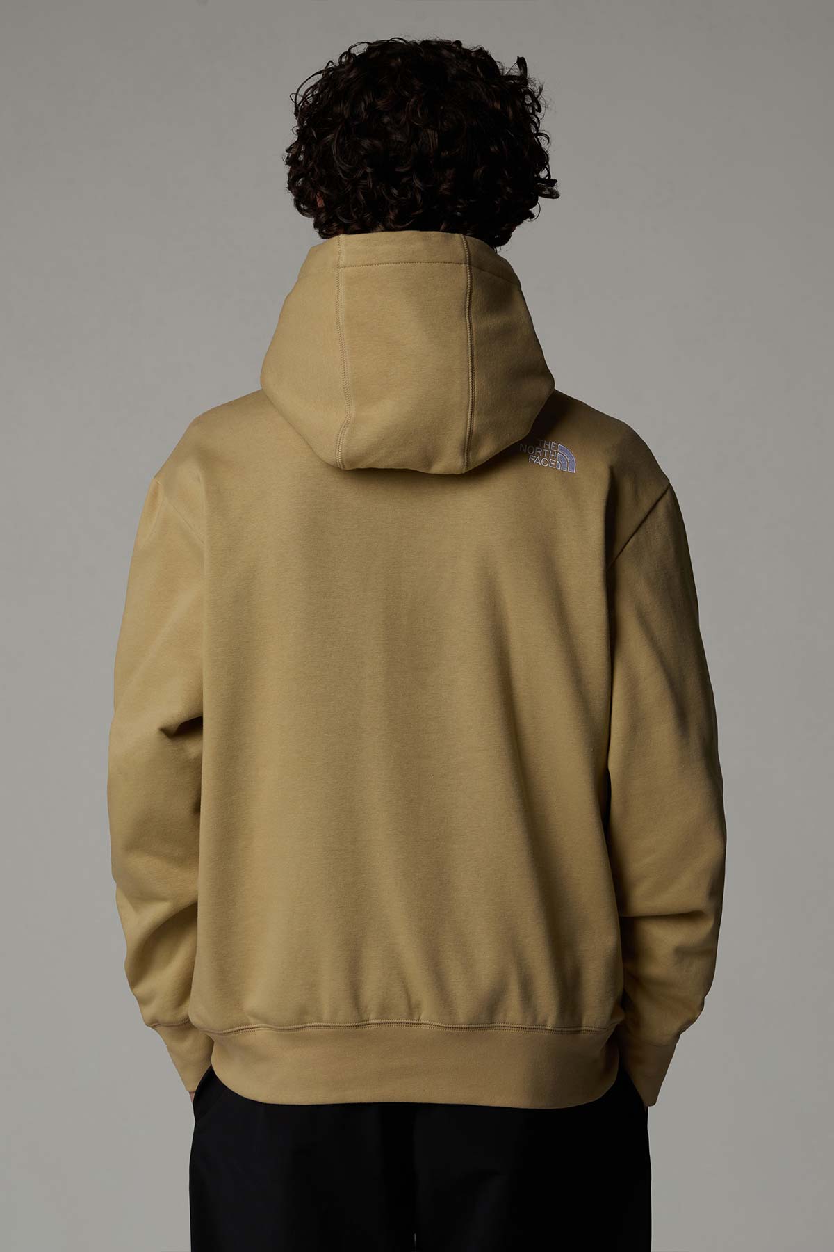 The North Face קפוצ'ון Essential Hoodie לגברים