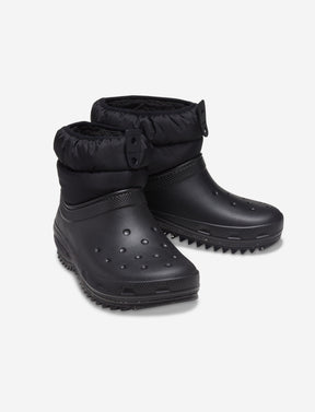 Crocs Women's Classic Neo Puff Shorty Boot - מגפיים לנשים קרוקס בצבע שחור-Crocs-34-35-נאקו